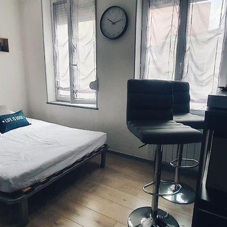 Super Studio Au Pied De La Cathedrale Appartement Amiens Buitenkant foto
