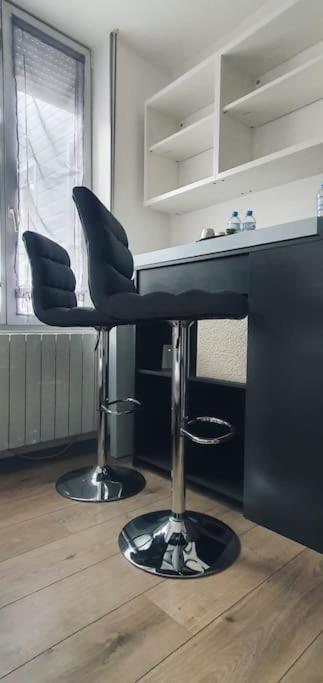 Super Studio Au Pied De La Cathedrale Appartement Amiens Buitenkant foto